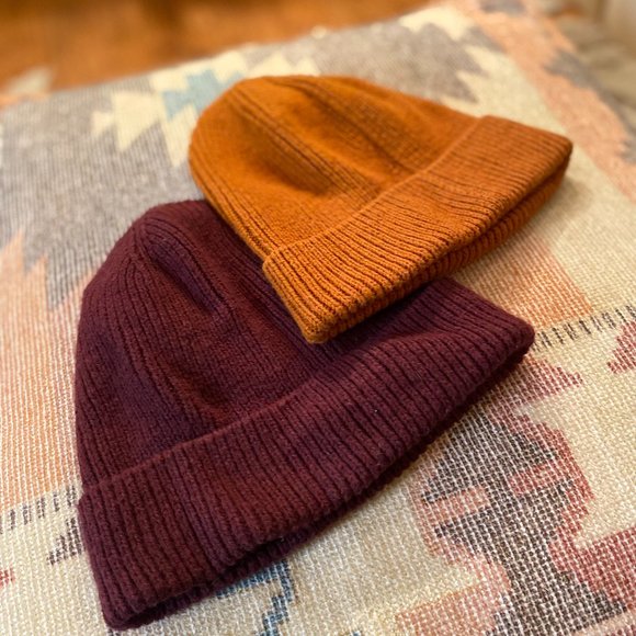 Gap Classic Beanies - Picture 5 of 8